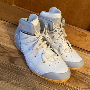 Jordan Sneakers 6.5 youth